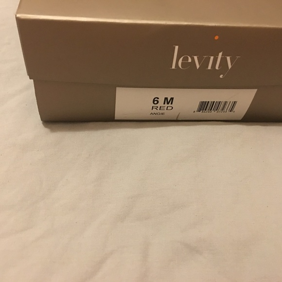 Red Ankle Strap Pumps 6M - Picture 4 of 4